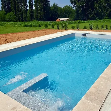 Villa Poujol En Dordogne, Piscine Chauffee