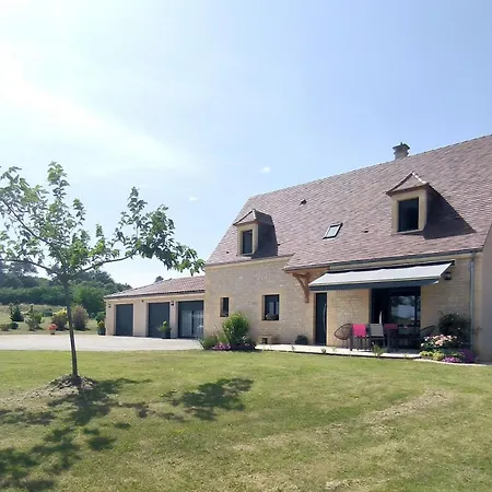 Villa Poujol En Dordogne, Piscine Chauffee