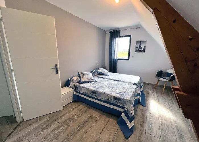 Poujol En Dordogne, Piscine Chauffee * Saint-Crépin-et-Carlucet